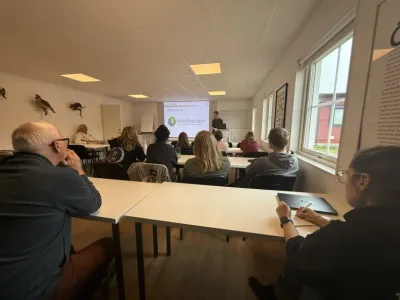 Taxonomic Workshop on Hymenoptera and Diptera