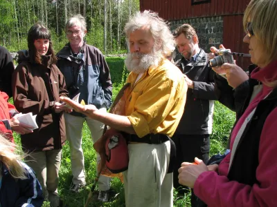 IMG 2320 Goran med Citronfjaril i handen 1